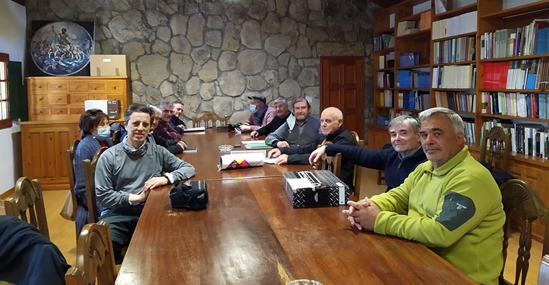 Grupo Arqueolóxico Larouco en la Biblioteca de la Fundación Fundación Aquae Querquennae-Vía Nova